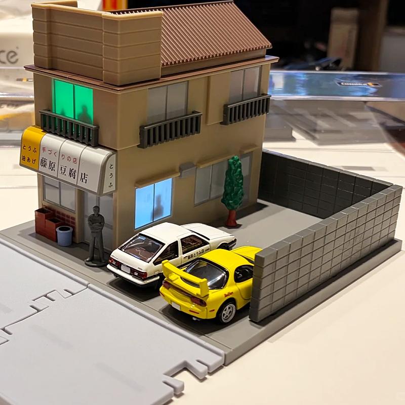Takara Tomy Tomica Initial D T – Model Kit Ae86 Bewertung und Preis