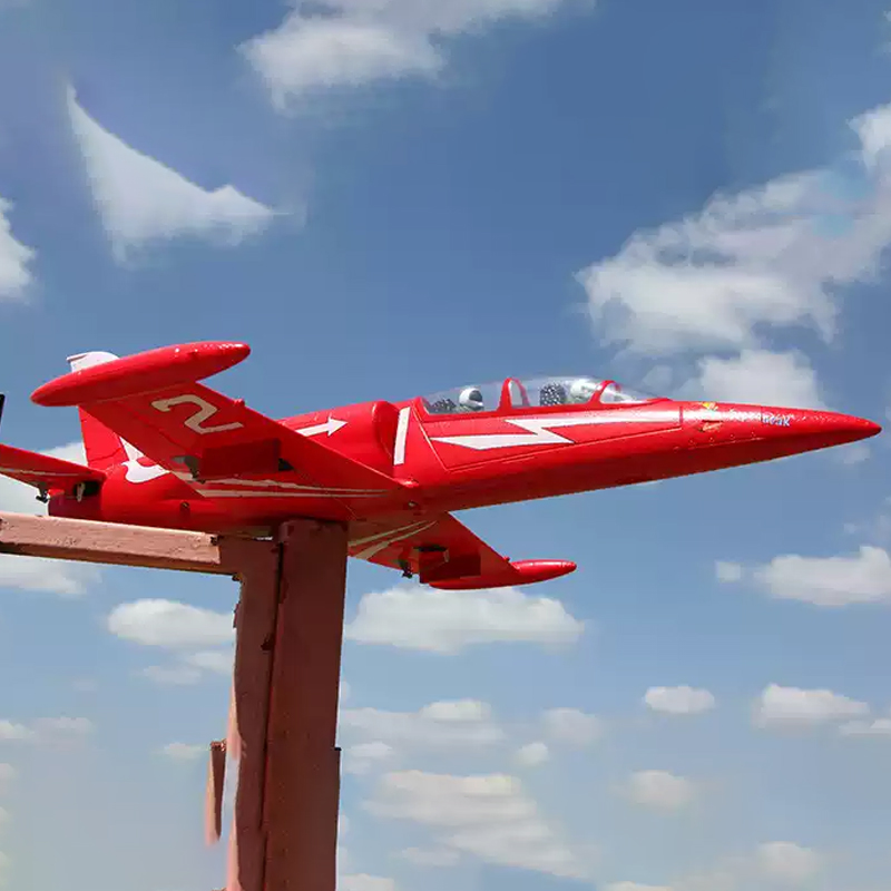 L39 Ferngesteuertes Düsenkampf – Model Kit Jet Bewertung und Preis