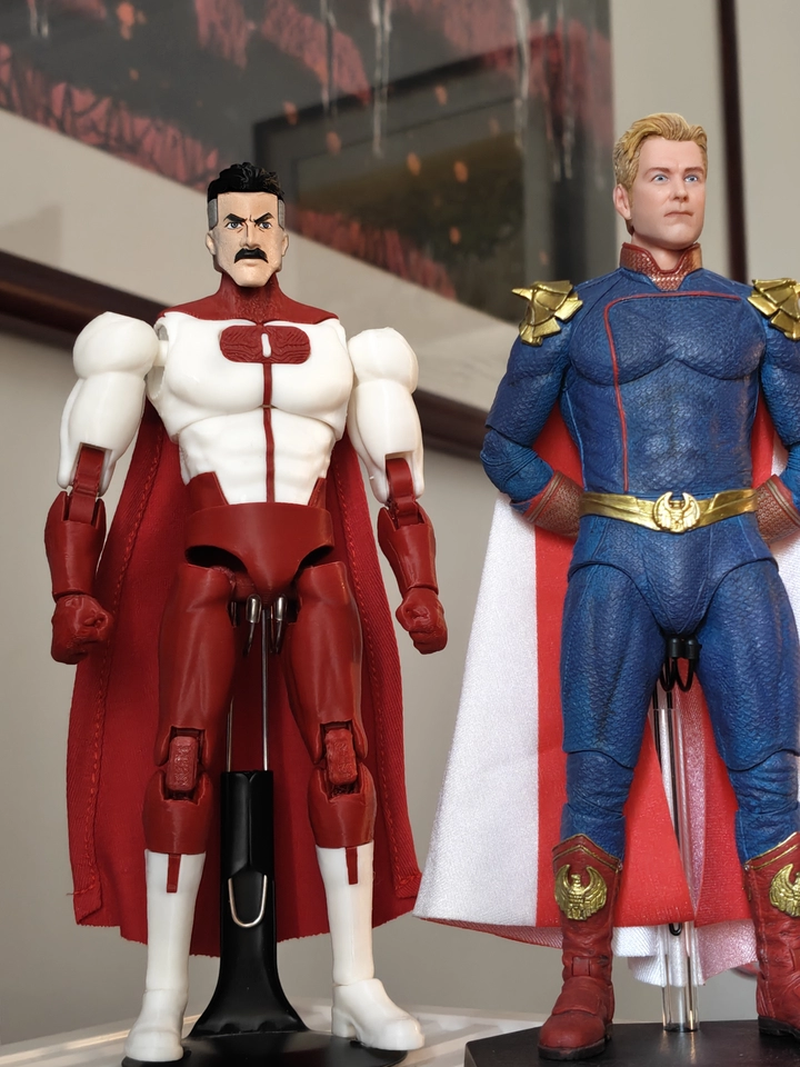 Omniman Invincible Multi-Gelen – Model Kit Ultron Bewertung und Preis